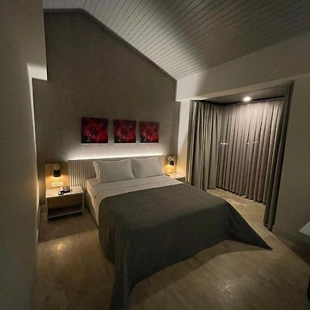 Ariel Hotel ألاتشاتي المظهر الخارجي الصورة
